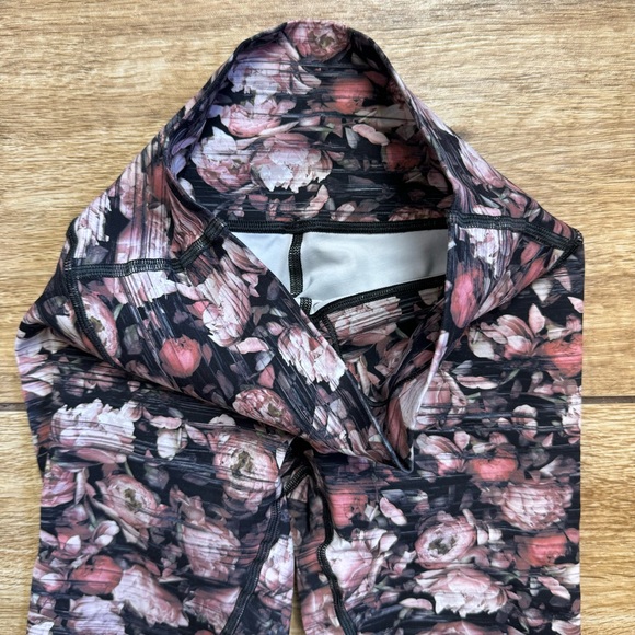 Lululemon Wunder Under Hi-Rise Leggings Size 4 Nulux Peony Floral Multi Stretch - Picture 9 of 16